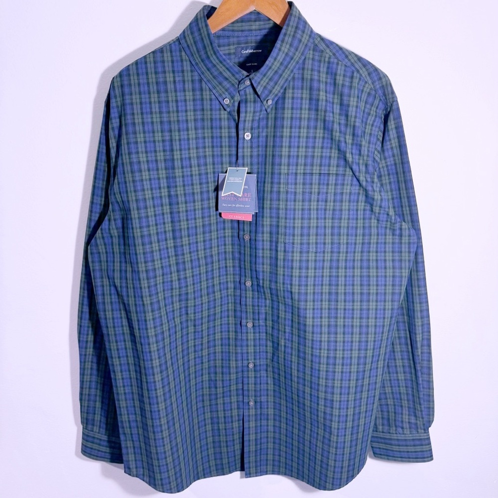 Croft & Barrow Easy Care Blue And Green Button Down Shirt Size LT